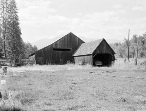 Van Matre Horse Barn