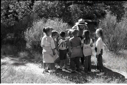 BW Photos of Junior Ranger Activities in Zion.