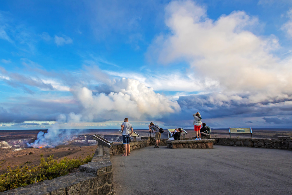 Lava viewing from the observation deck at Jaggar Museum