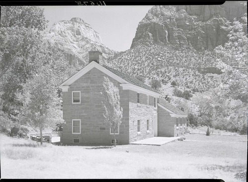 New NPS dorm for seasonal rangers.