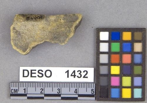 DESO    1432 -- Vessel Fragment