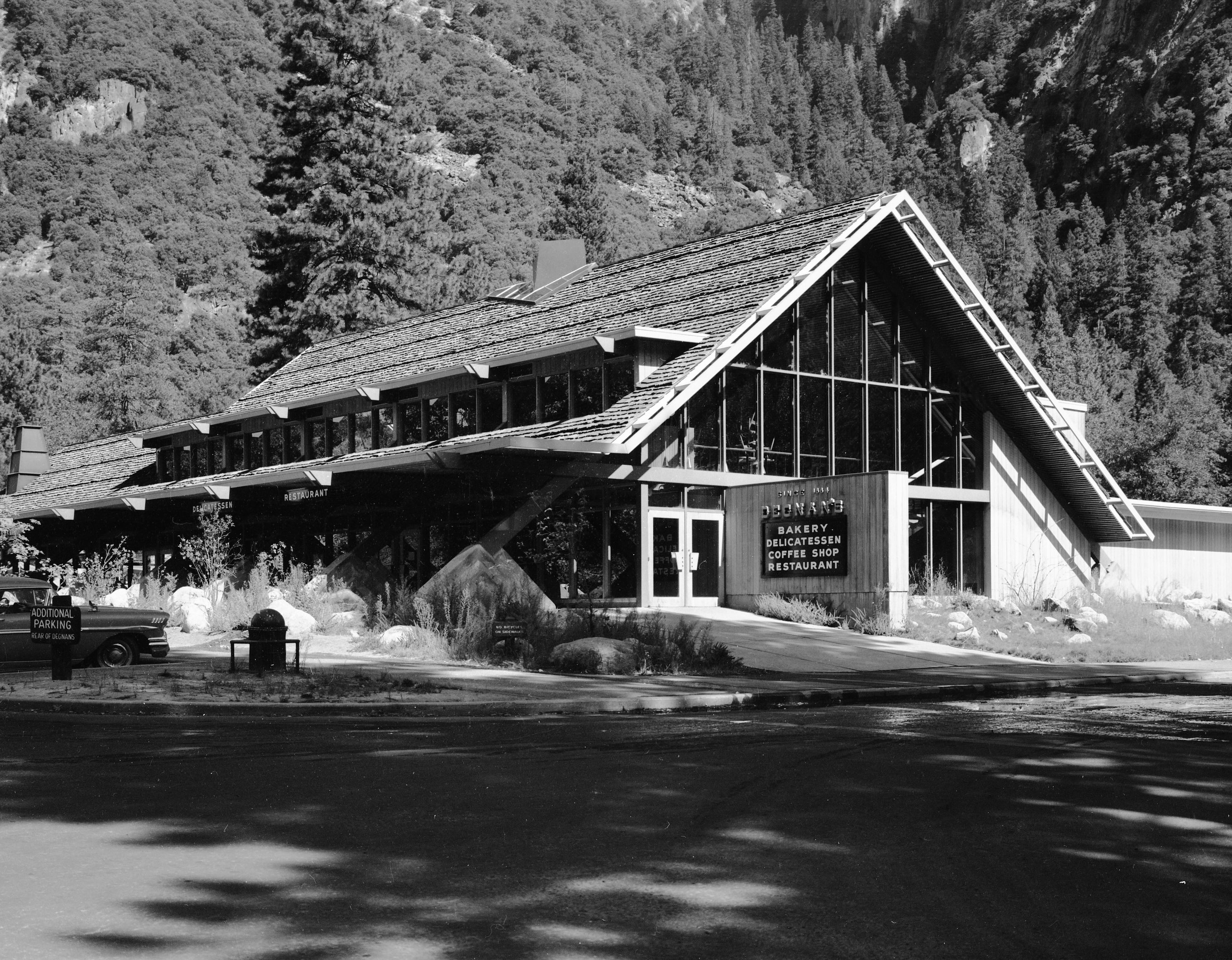 Subject: Degnan's Restaurant. Location: Yos. Valley