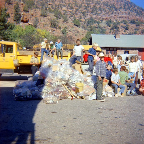Elementary school group during the 'Litter School' held at the maintenance yard.
