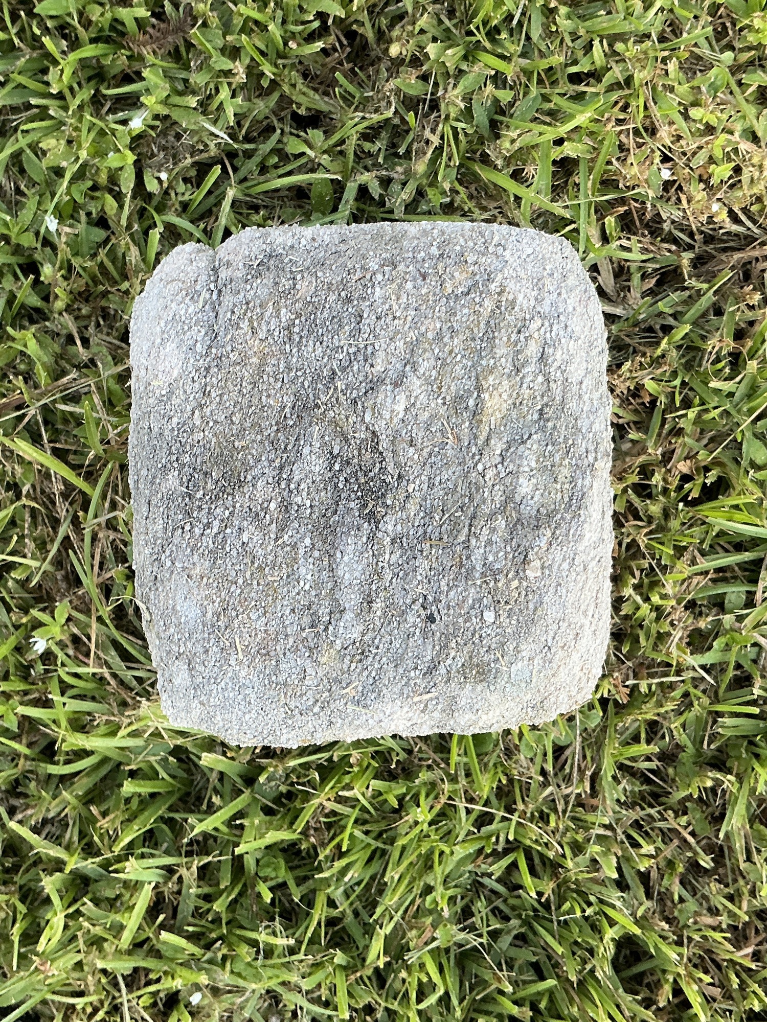 Top of flat marble marker