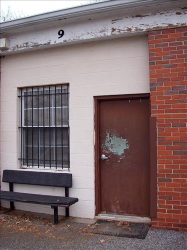 FODU-Damaged Paint at Fort Dupont Maintenance Facility, January 5, 2009