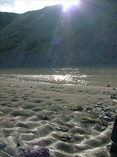 17 Yukon-Charley Rivers National Preserve Peregrine Falcon Survey July 2006
