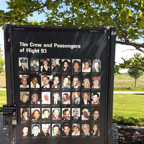 40 Crew and Passenger Panel