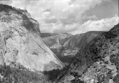 Yosemite Valley from Nevada Falls trail.