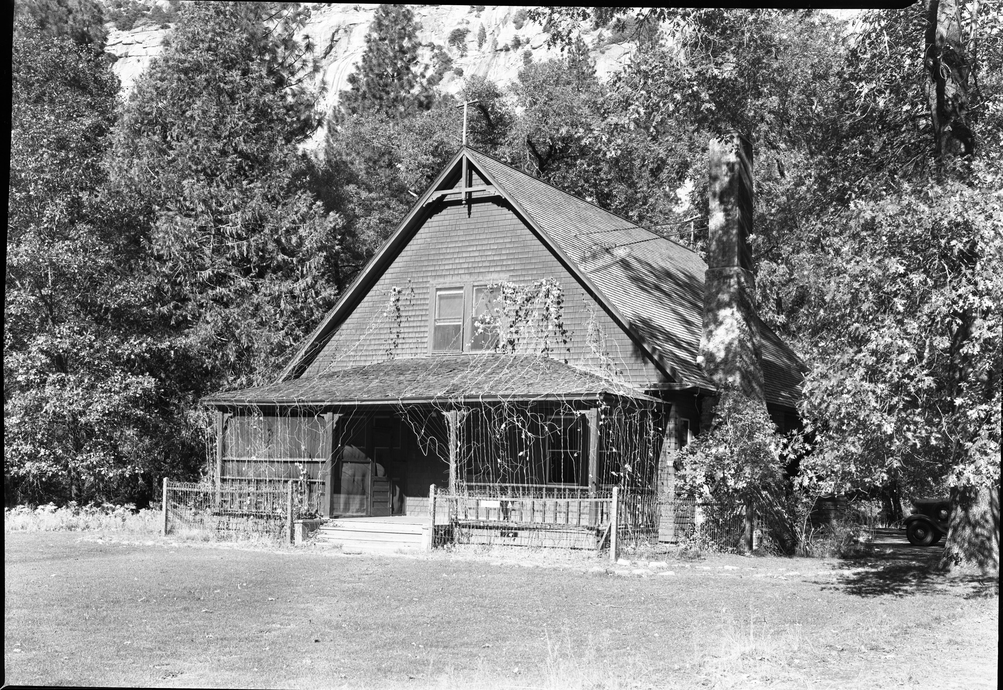 Sovulewski House before dismantling