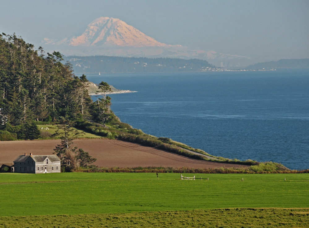Ferry House with Mt. Rainier