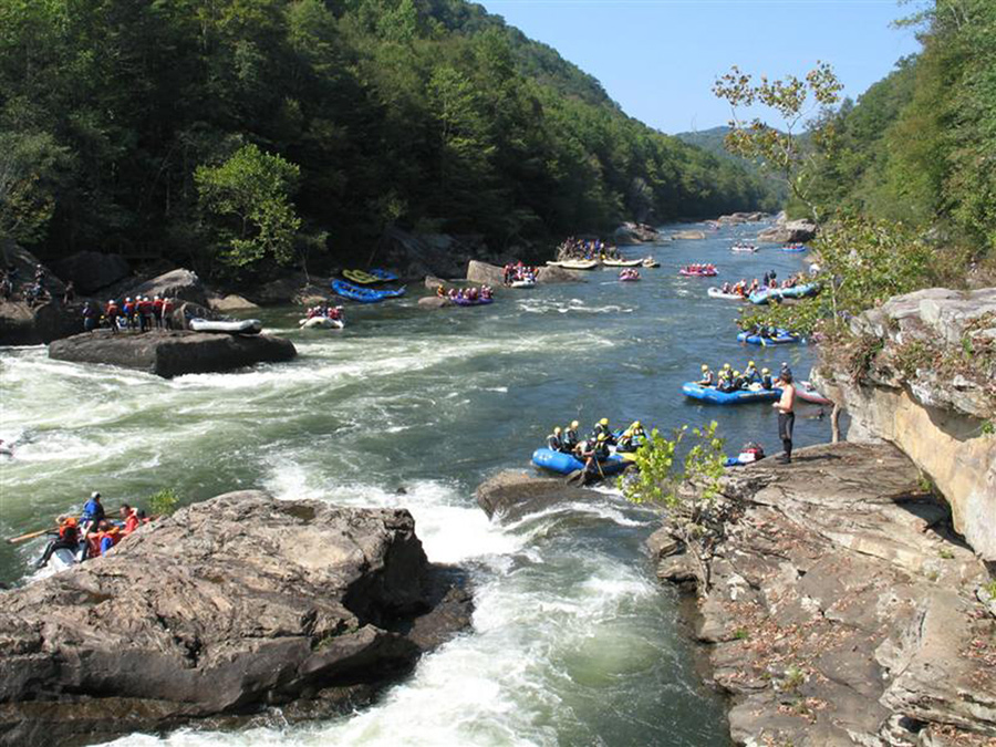 lots of rafters on the river