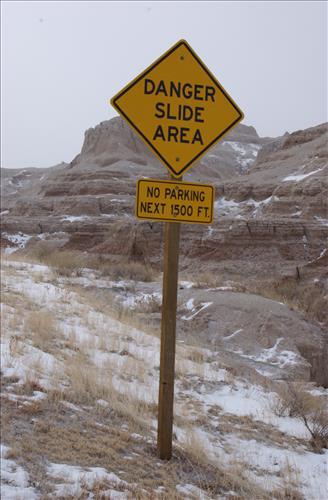 BADL-Loop_Road_(Route_10)-Traffic Signs