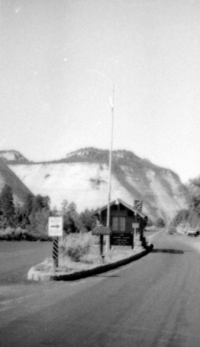 Zion entrance station.