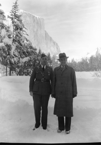 The Natl. Commander of the V. F. W. Van Zandt.