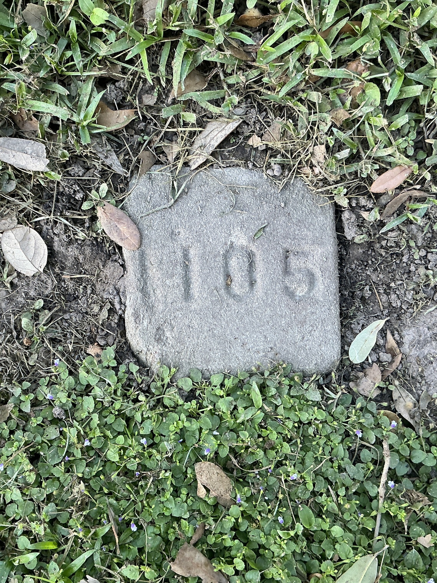 Top of flat marble marker
