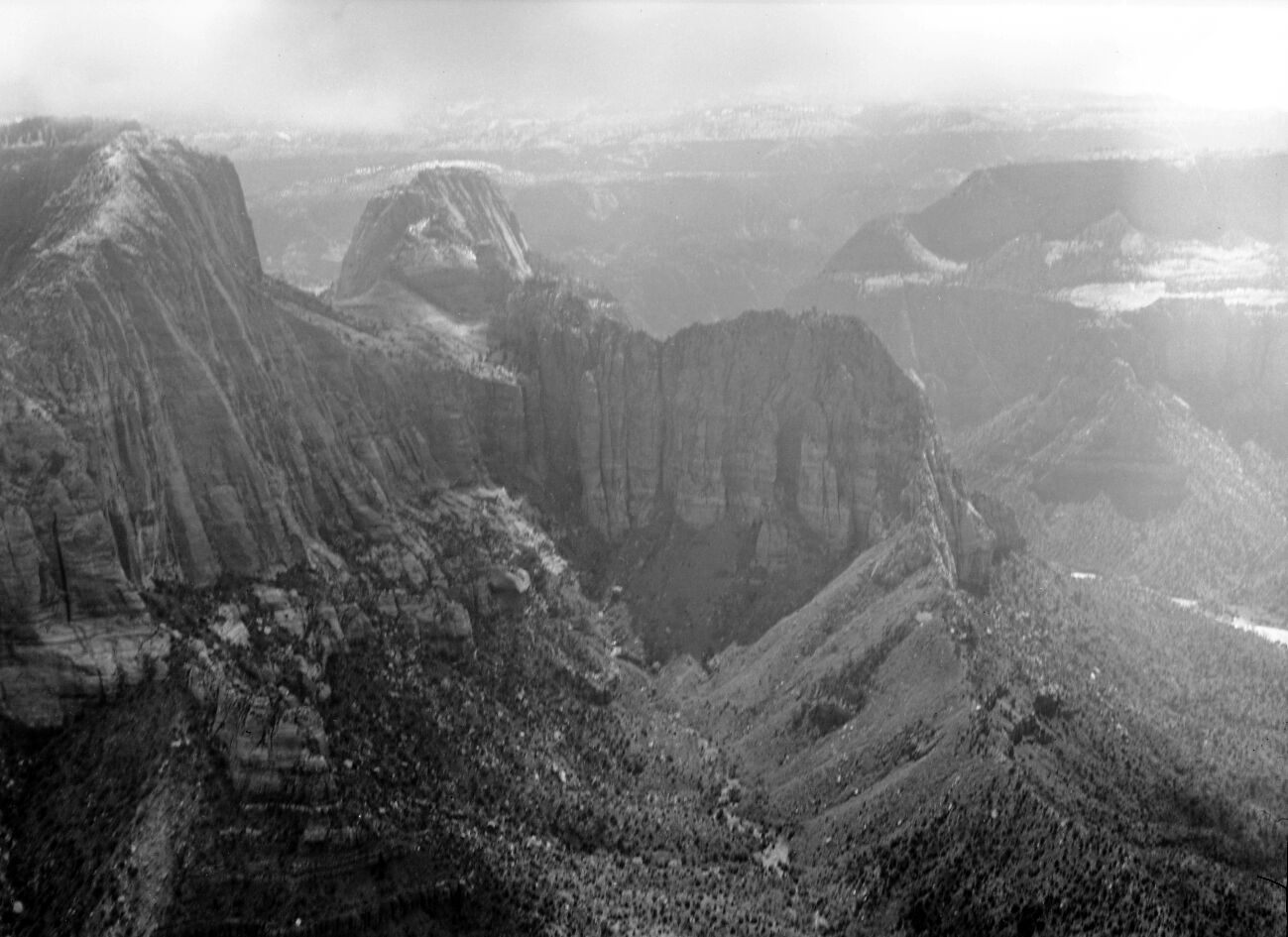 An aerial view of Kolob at the south end of finger canyons.