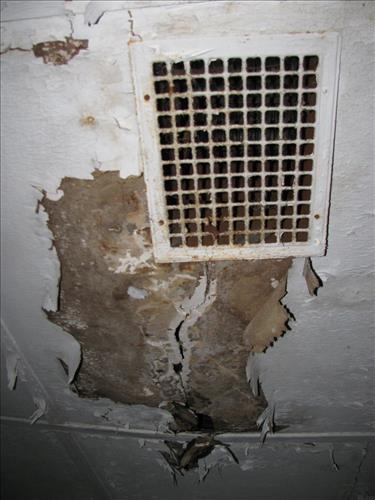 Historic West House in need of repair and stabilization at Richmond National Battlefield Park in January 2012