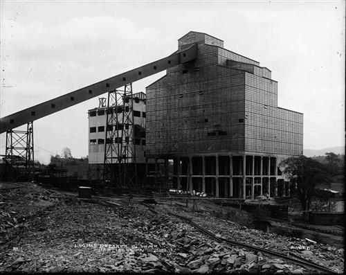 A1226-A1230--Nanticoke, PA--Loomis Breaker--Construction Progress [1916.05.19]