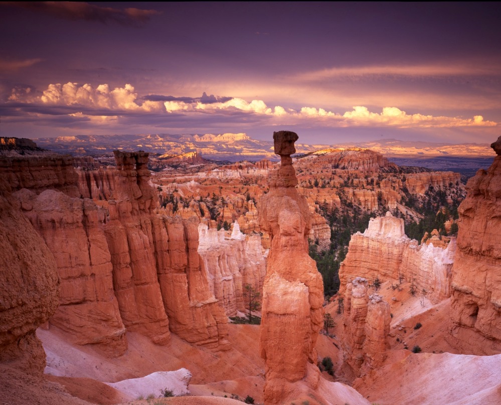 Sunset Point view of Thor's Hammer in the late afternoon