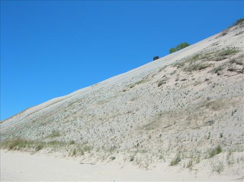 SLBE Pierce Stocking Scenic Drive - #9 Lake Michigan Overlook Platform from the Beach