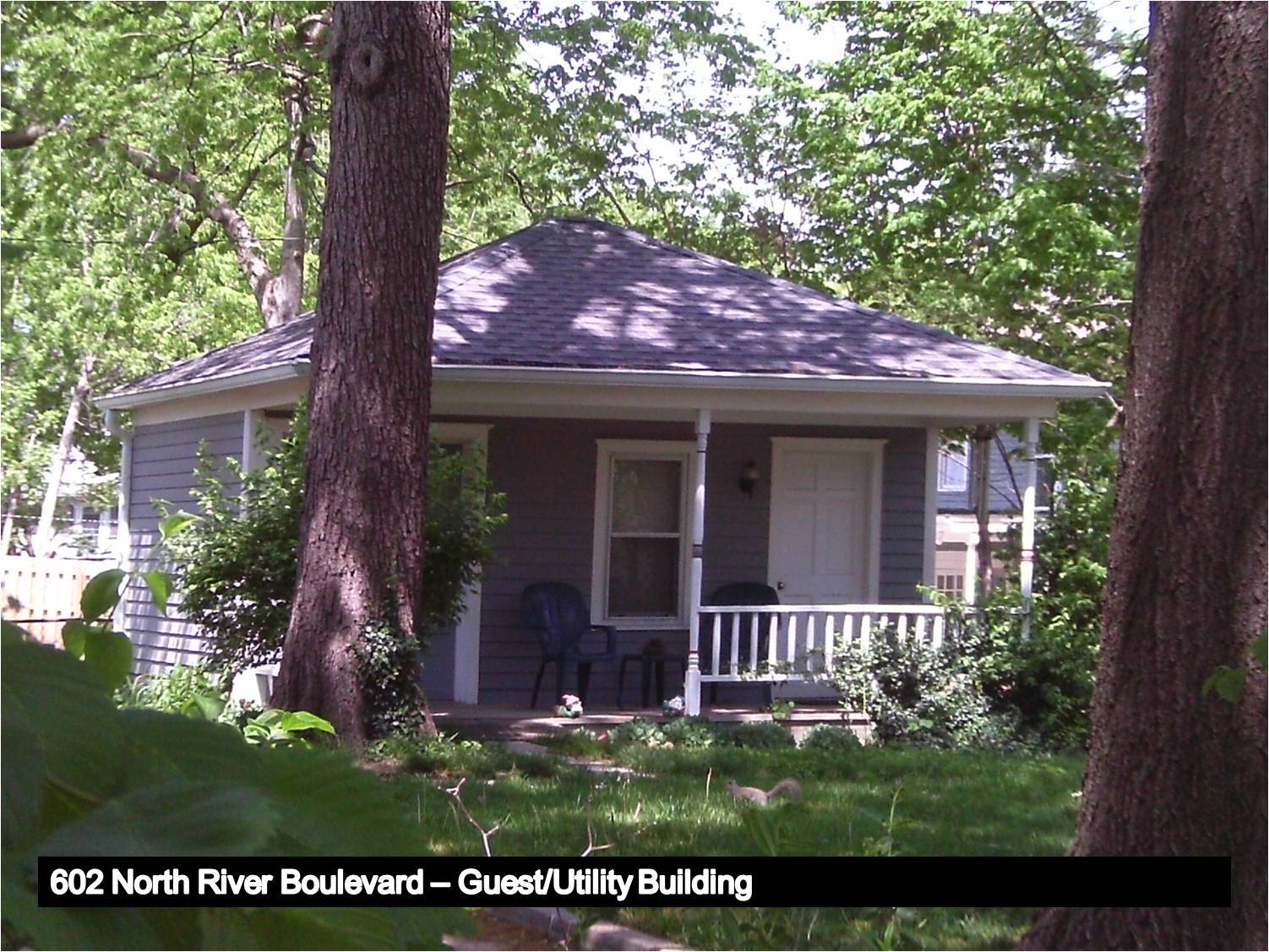 Image of a guest/utility building with a hipped roof.