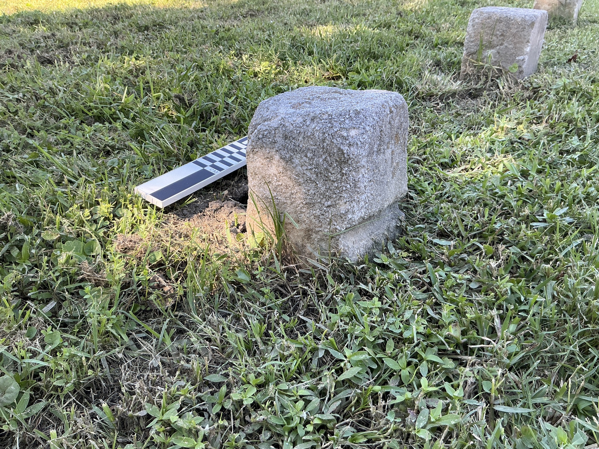 Extra image of flat marble marker