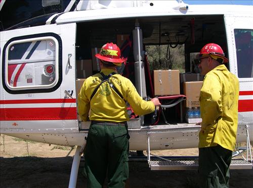 Helicopter operations on the Comb Complex wildfire, Sequoia and Kings Canyon National Parks, summer 2005