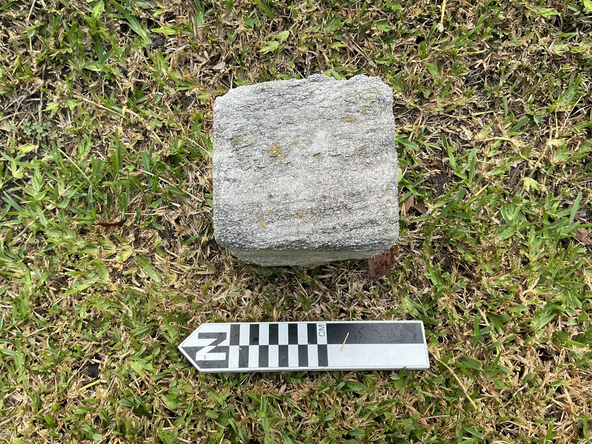 Extra image of flat marble marker