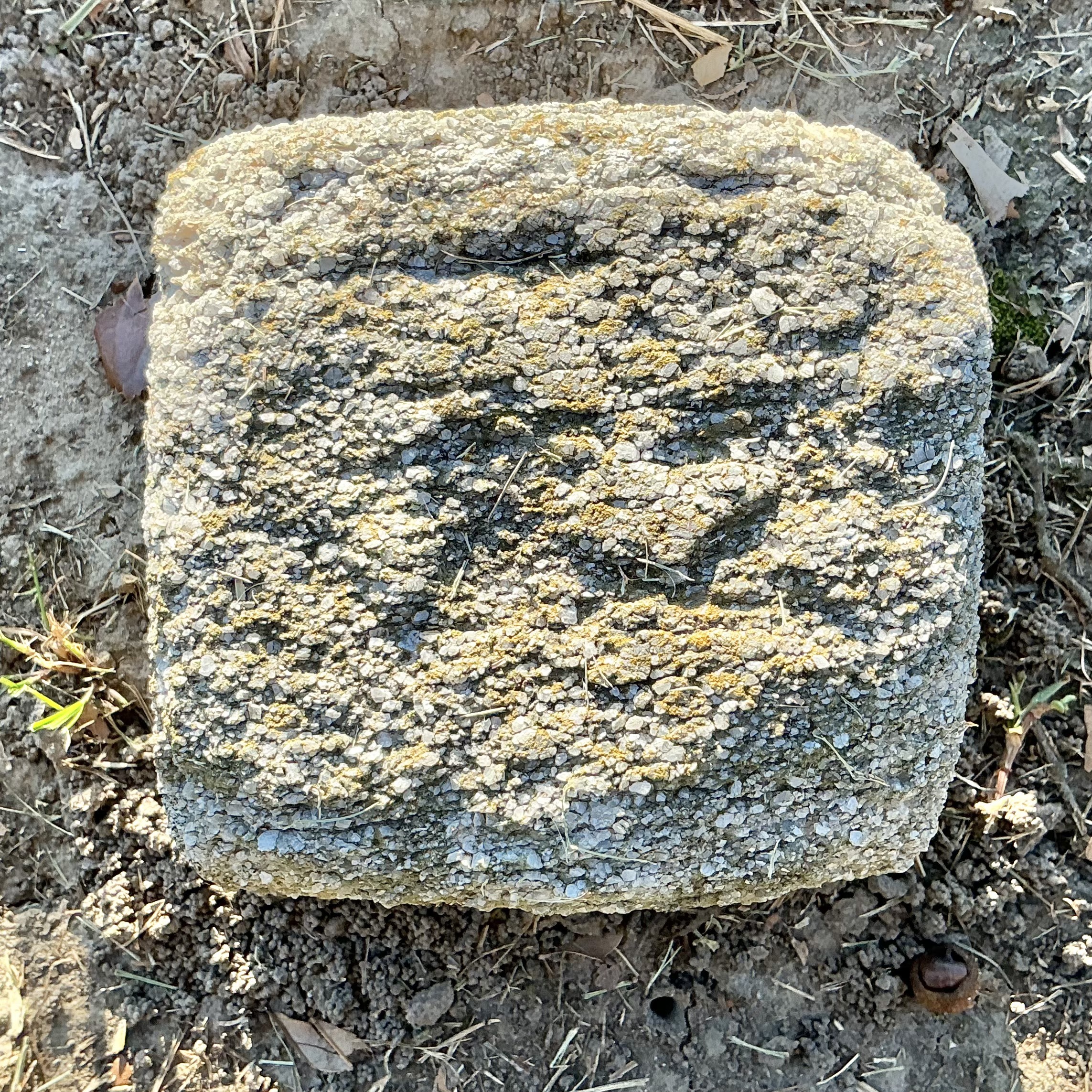 Top of flat marble marker