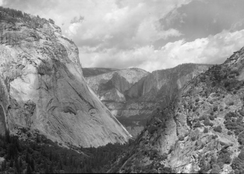 Yosemite Valley from Nevada Falls trail.