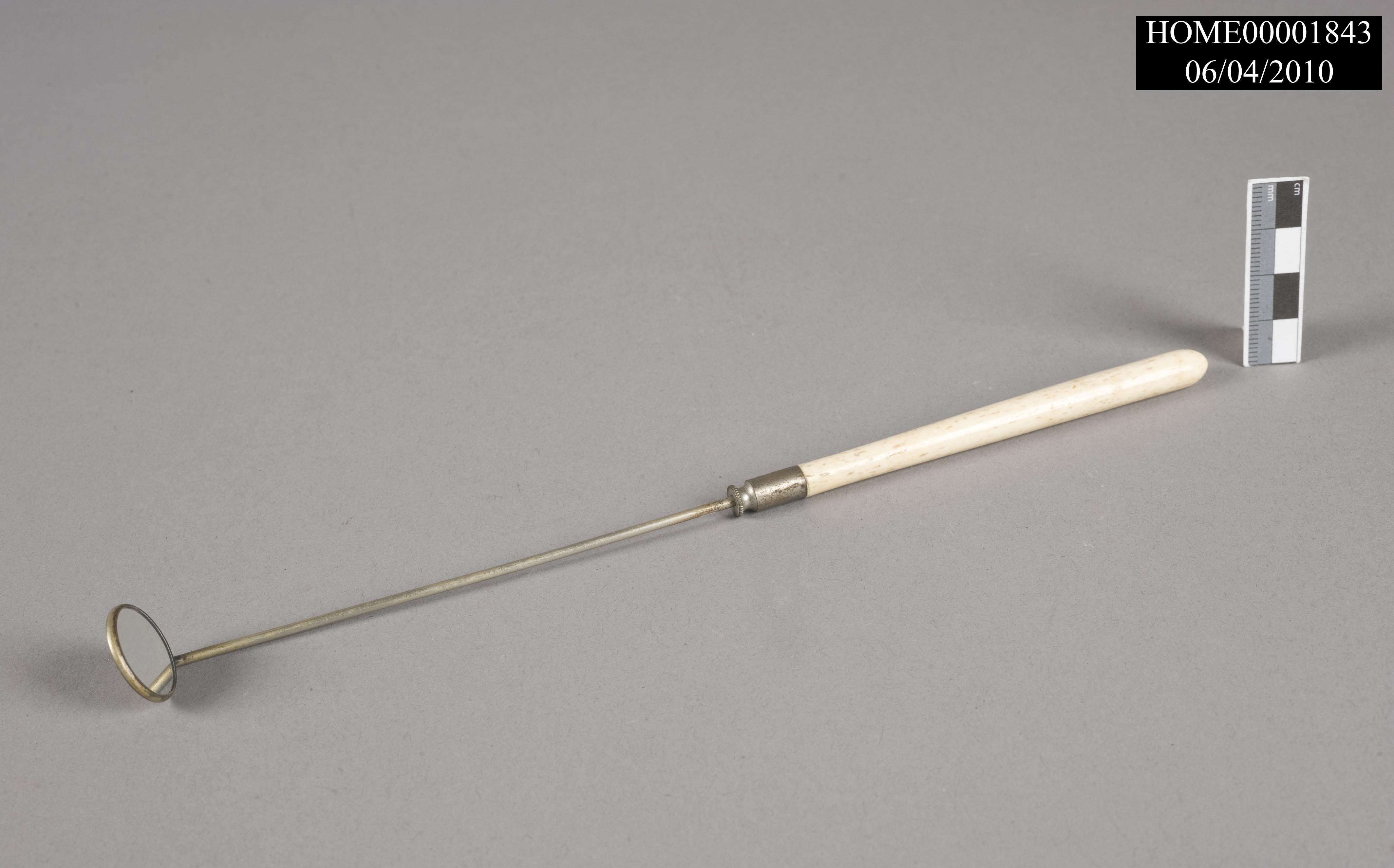 Oral examining mirror