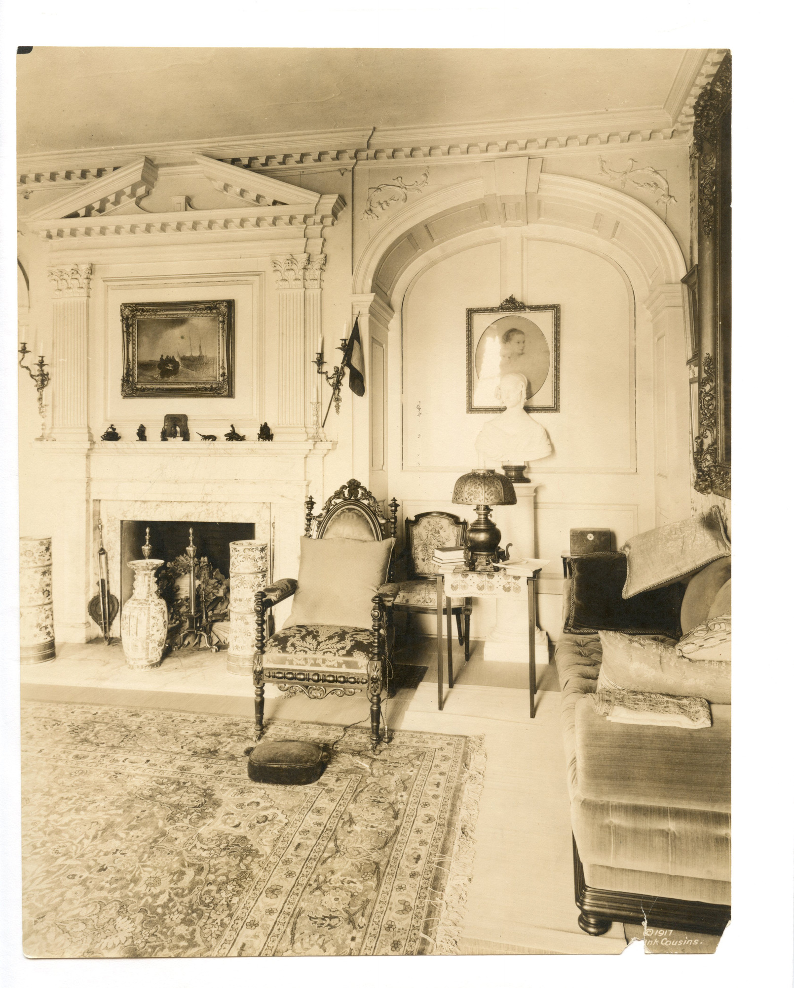 Elaborately decorated 19th century parlor.