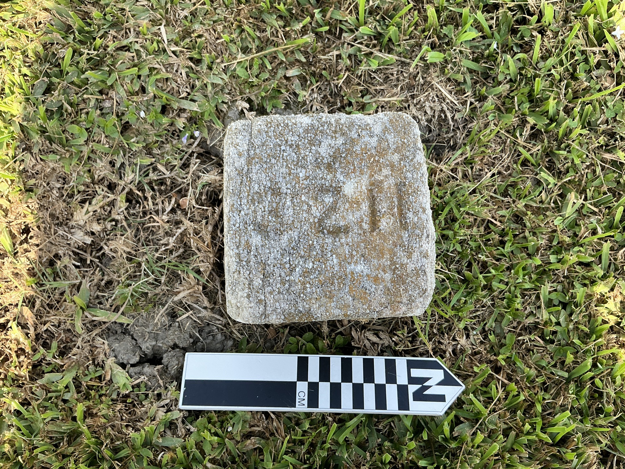 Extra image of flat marble marker