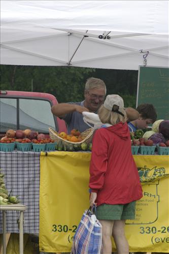 Countryside Farmers' Market vendors 2