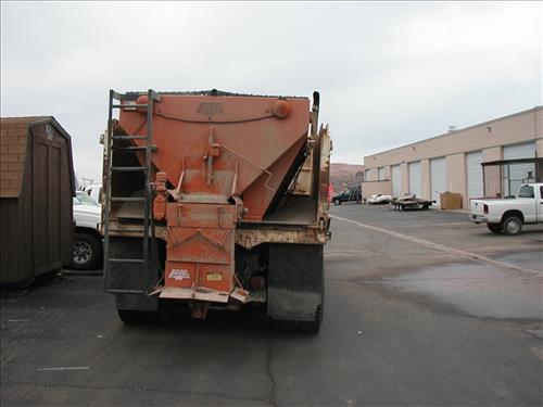 Ford L9000  10 yd Dump/Plow & Sander
