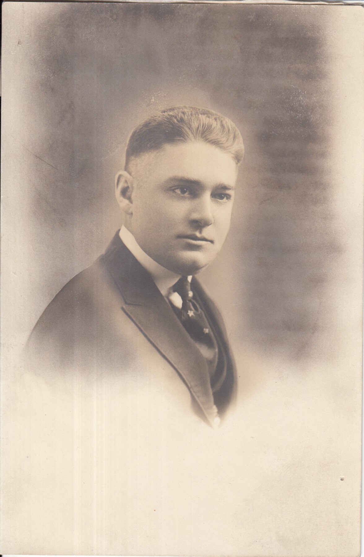 Portrait of William Hildebrand, traffic manager.