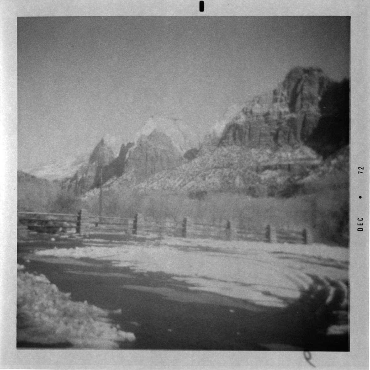 Fence construction at the South Entrance.
