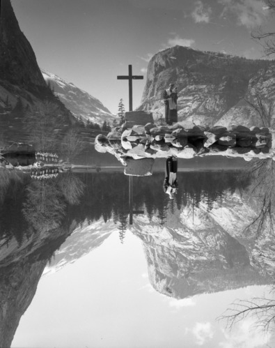 Choir and Rev. Alfred Glass conducting the 23rd Easter Sunrise Service.