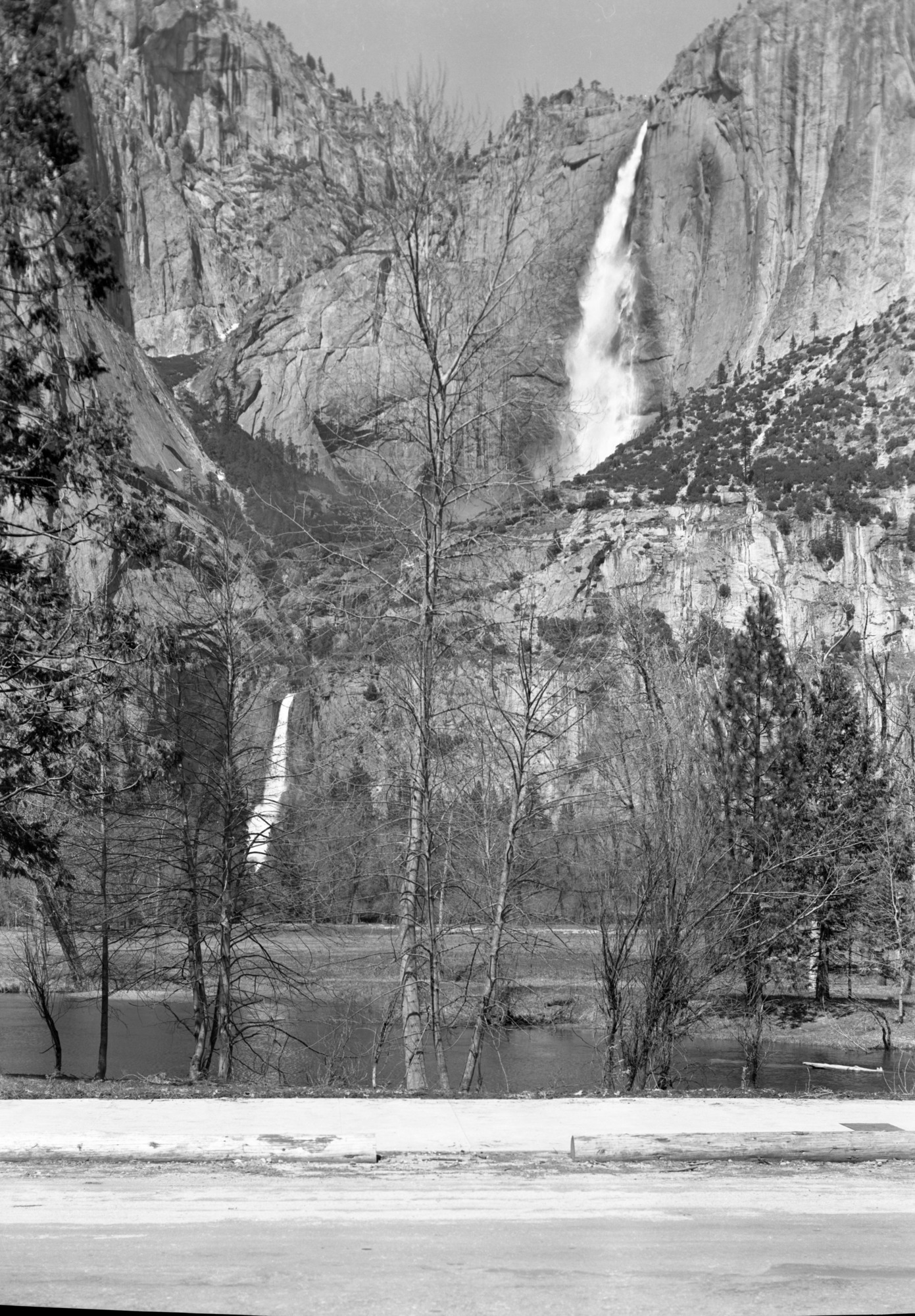 Looking north across site of Old Sentinel Hotel.