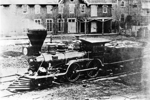 Pittsburgh, Fort Wayne & Chicago no. 105 [4-4-0]