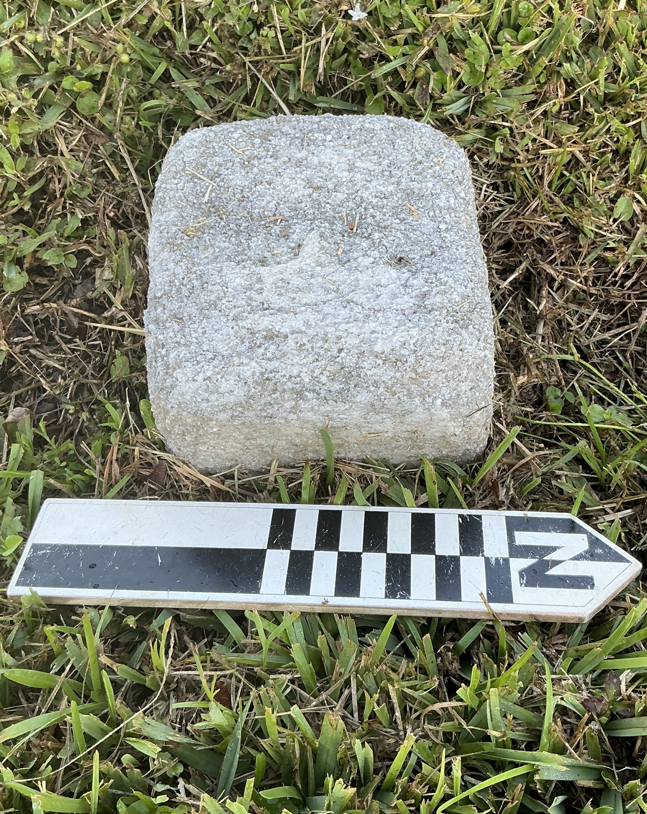 Extra image of flat marble marker
