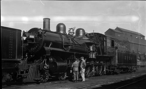 011/001.175--Chicago, Milwaukee & St. Paul Railroad Locomotives [Group 5]