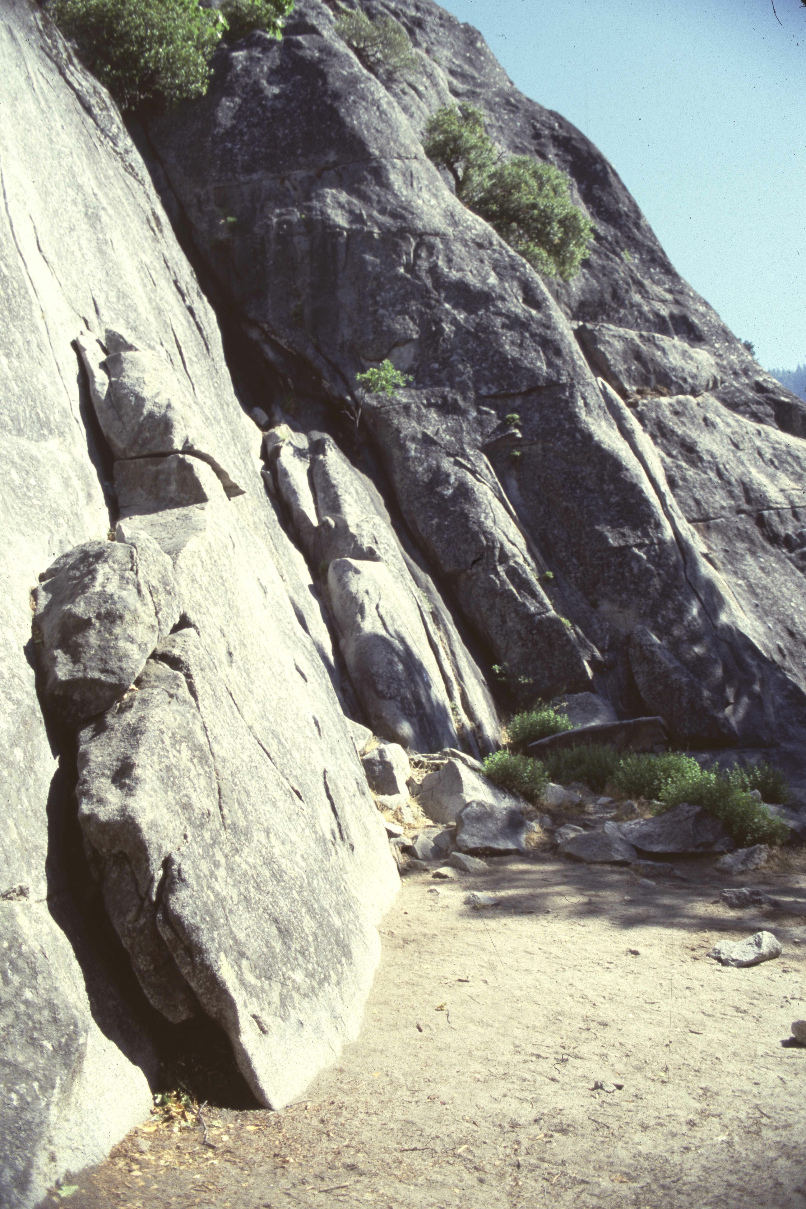 Yosemite Original. C-244. Acc 263. Copyright unknown. Geology - Rocks and Minerals. C-03-03-094.