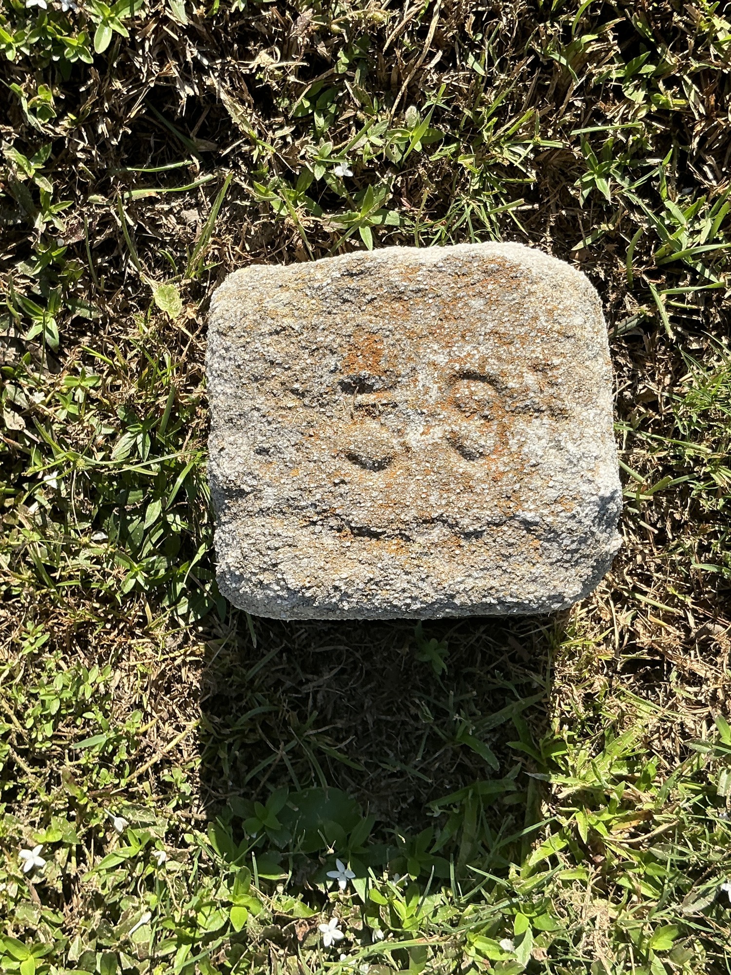 Top of flat marble marker