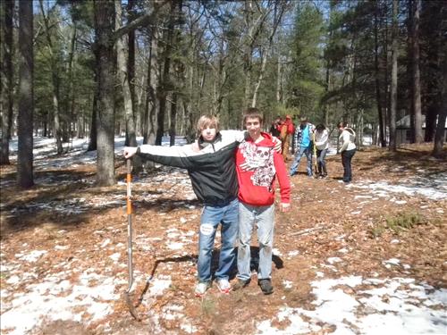 SLBE Benzie Central Earth Day 2011 Students Planting Trees