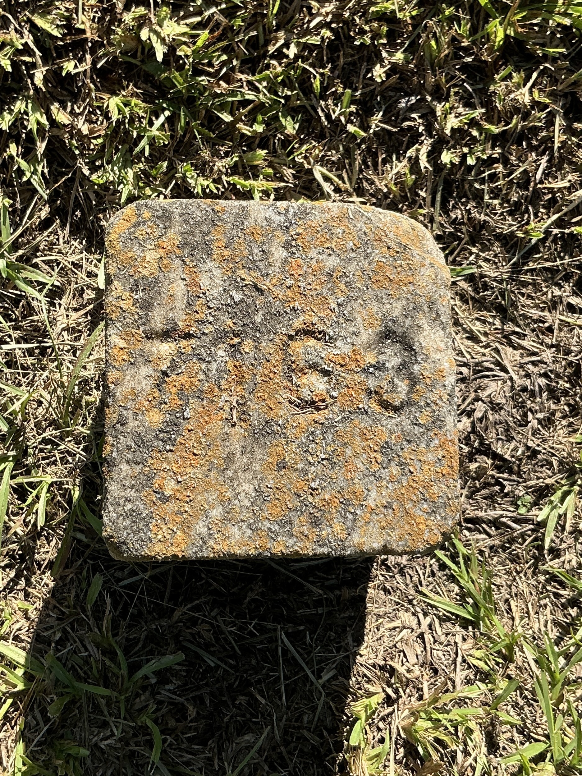 Top of flat marble marker