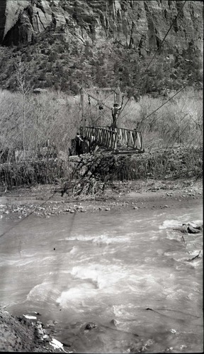 Placing of the bridge on the Emerald Pools Trail.