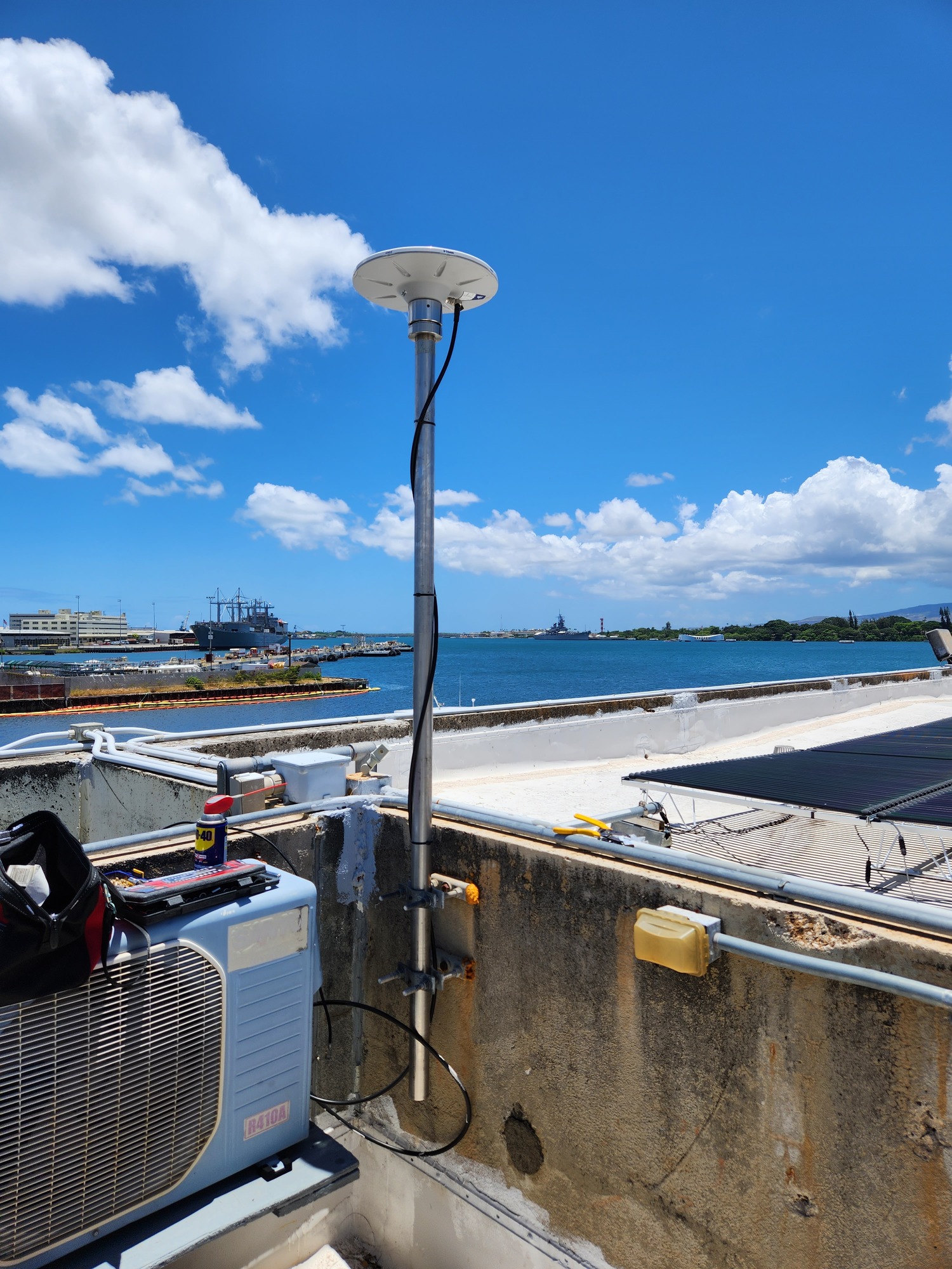 Existing NTRIP base station antenna mount at VALR.