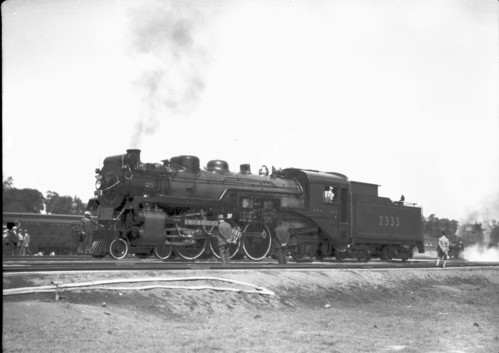 Canadian Pacific no. 2333 [4-6-2]