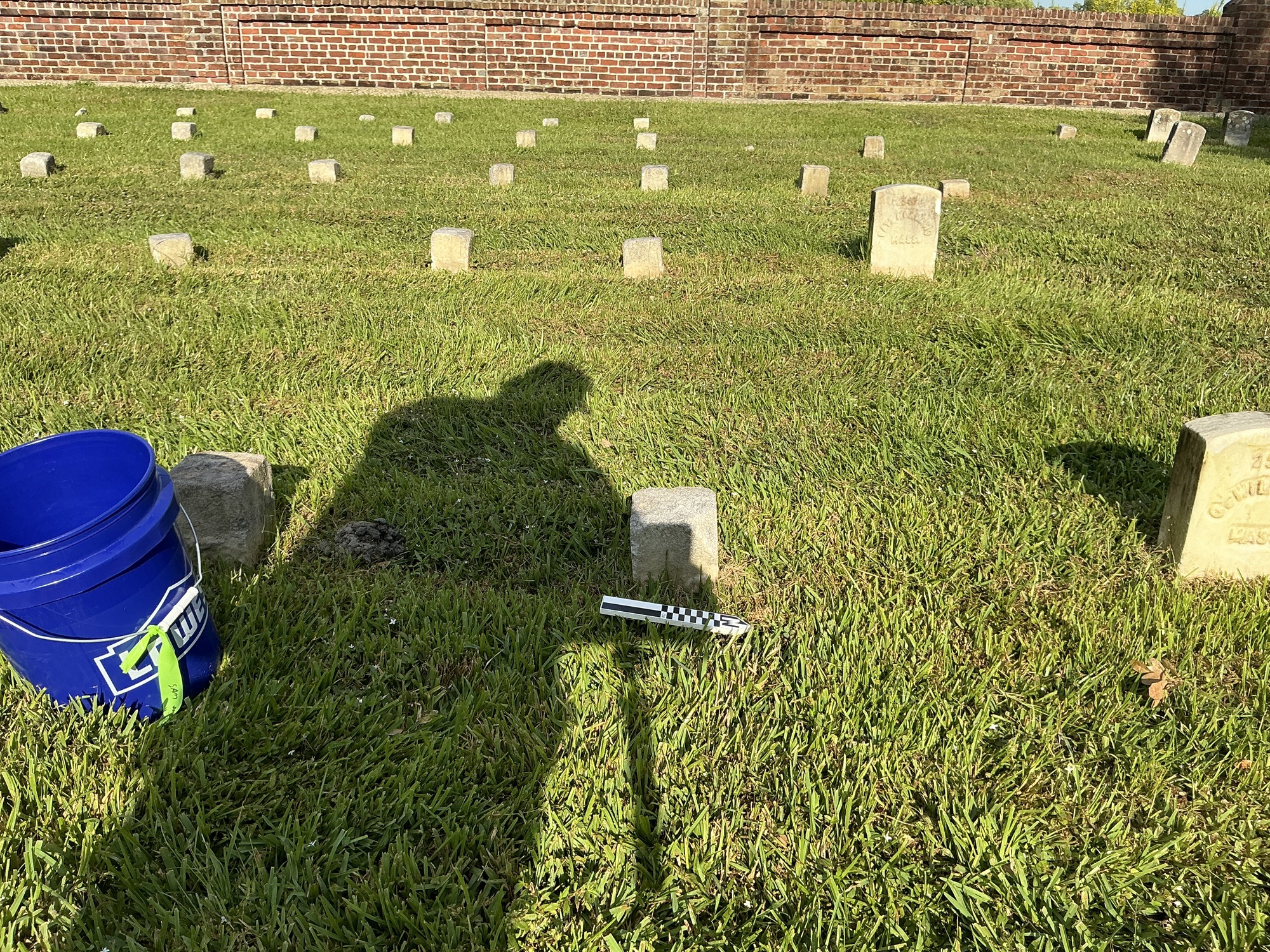 Extra image of flat marble marker